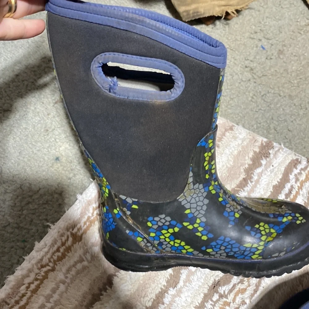 Bogs Kids' Classic Micro Camo Boot - Picture 6 of 9